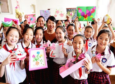 Kinh nghiệm tặng quà cô giáo thầy giáo ngày sinh nhật 2026