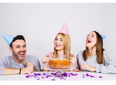 Chúc gì trong sinh nhật lầy lội của đứa bạn thân ?
