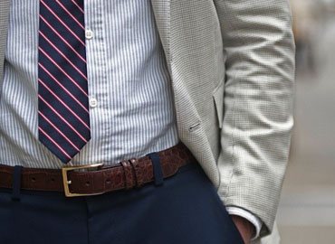 Hướng dẫn cách chọn mua, cách bảo quản, cách sửa thắt lưng da cá sấu